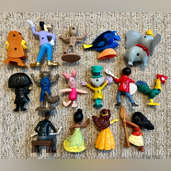 Lot of 15 McDonald’s toys from Disney World 50th aniversary & princess line - Picture 3 of 5